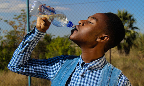 Bere acqua